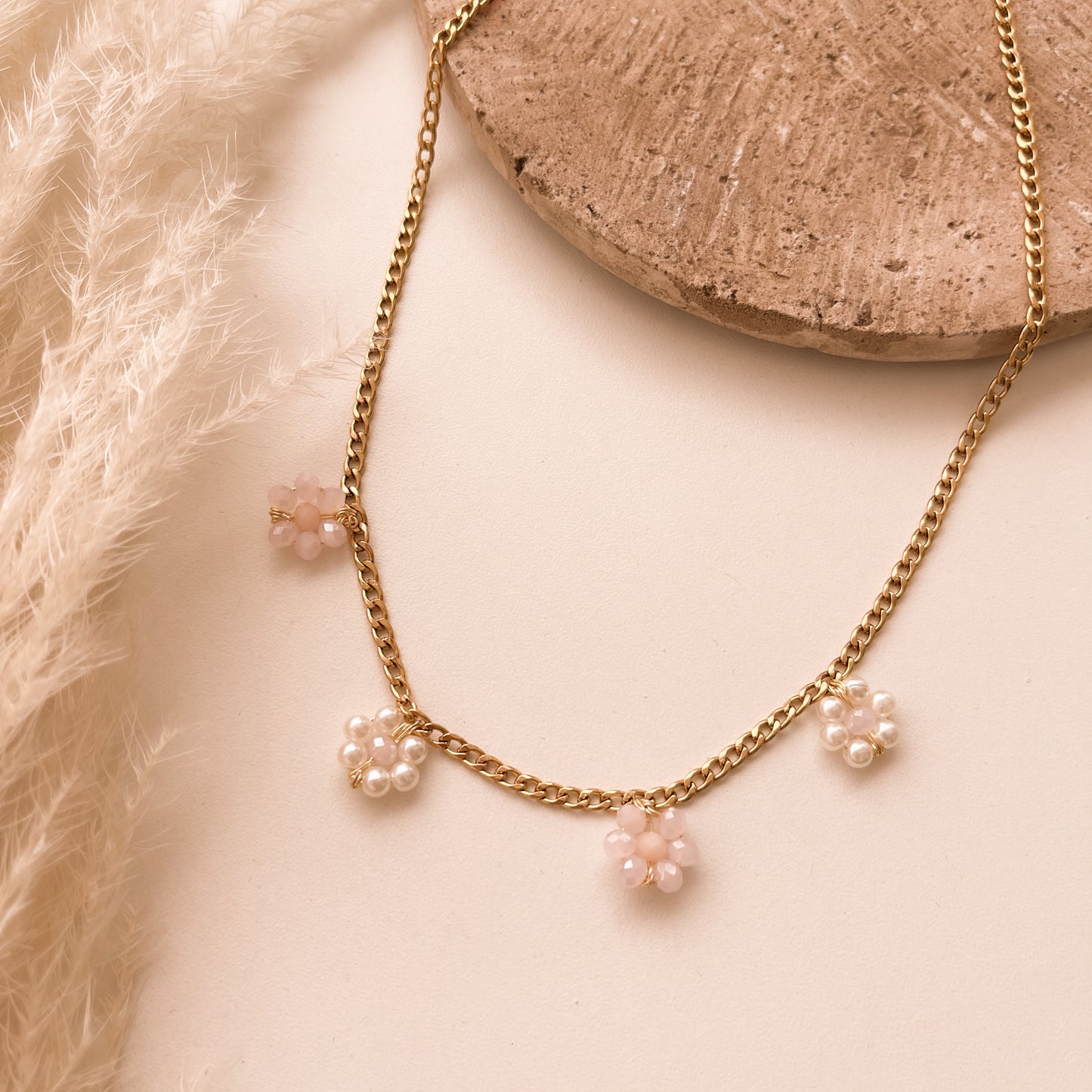 Collar flores Karen