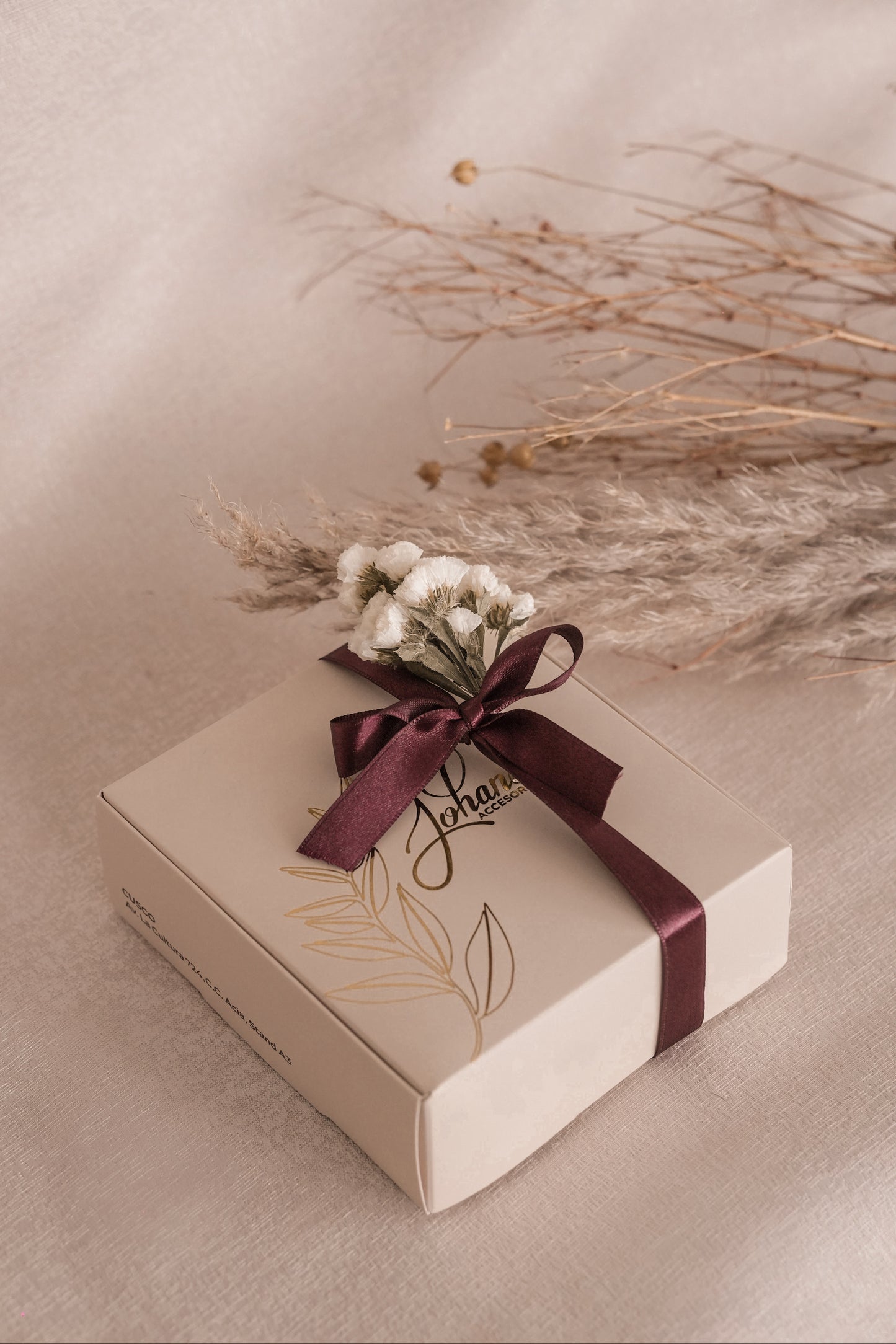 Empaque Especial beige