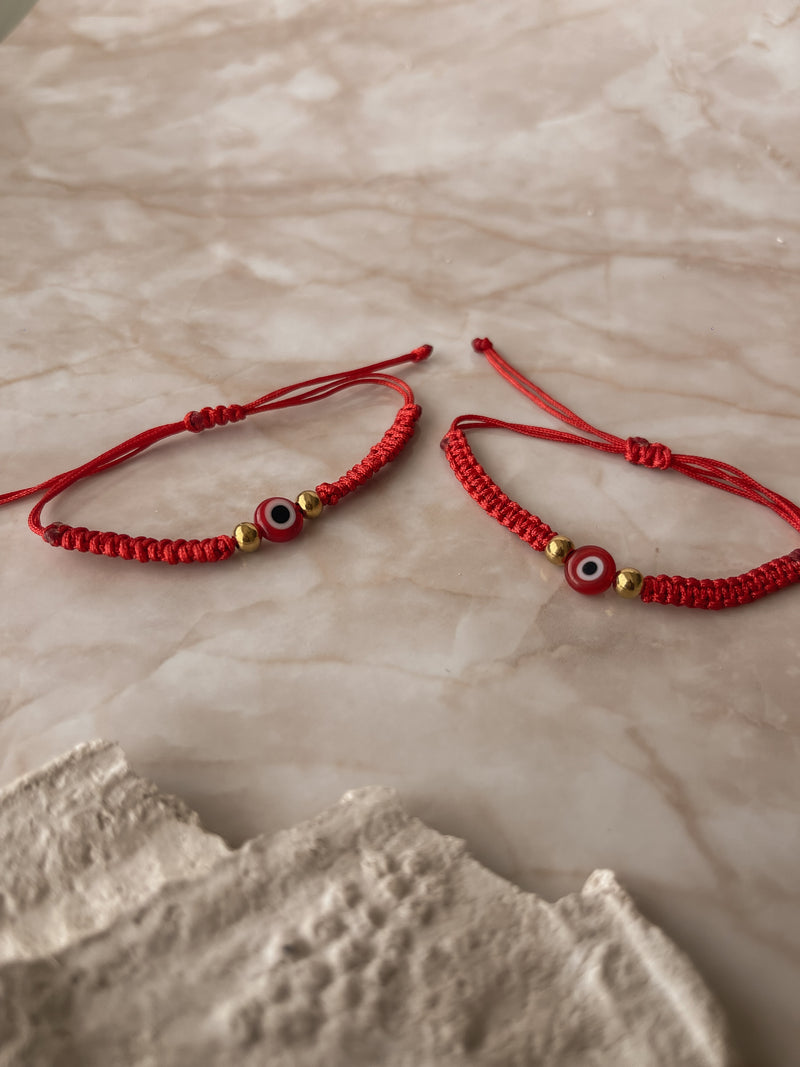 Pulsera hilo rojo para parejas