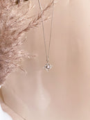 Collar Amuleto Nudo de bruja