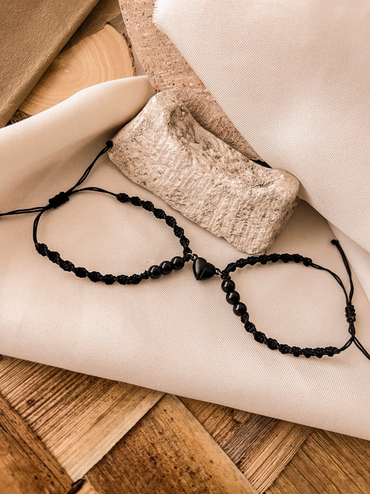 Pulsera iman negro